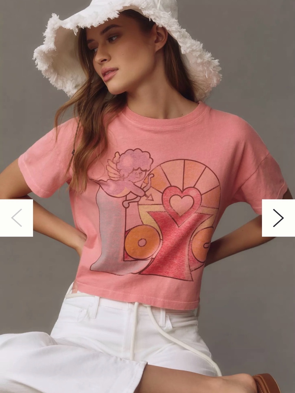 Women’s Pink Graphic Short Sleeve Tee NWOT Never been worn
